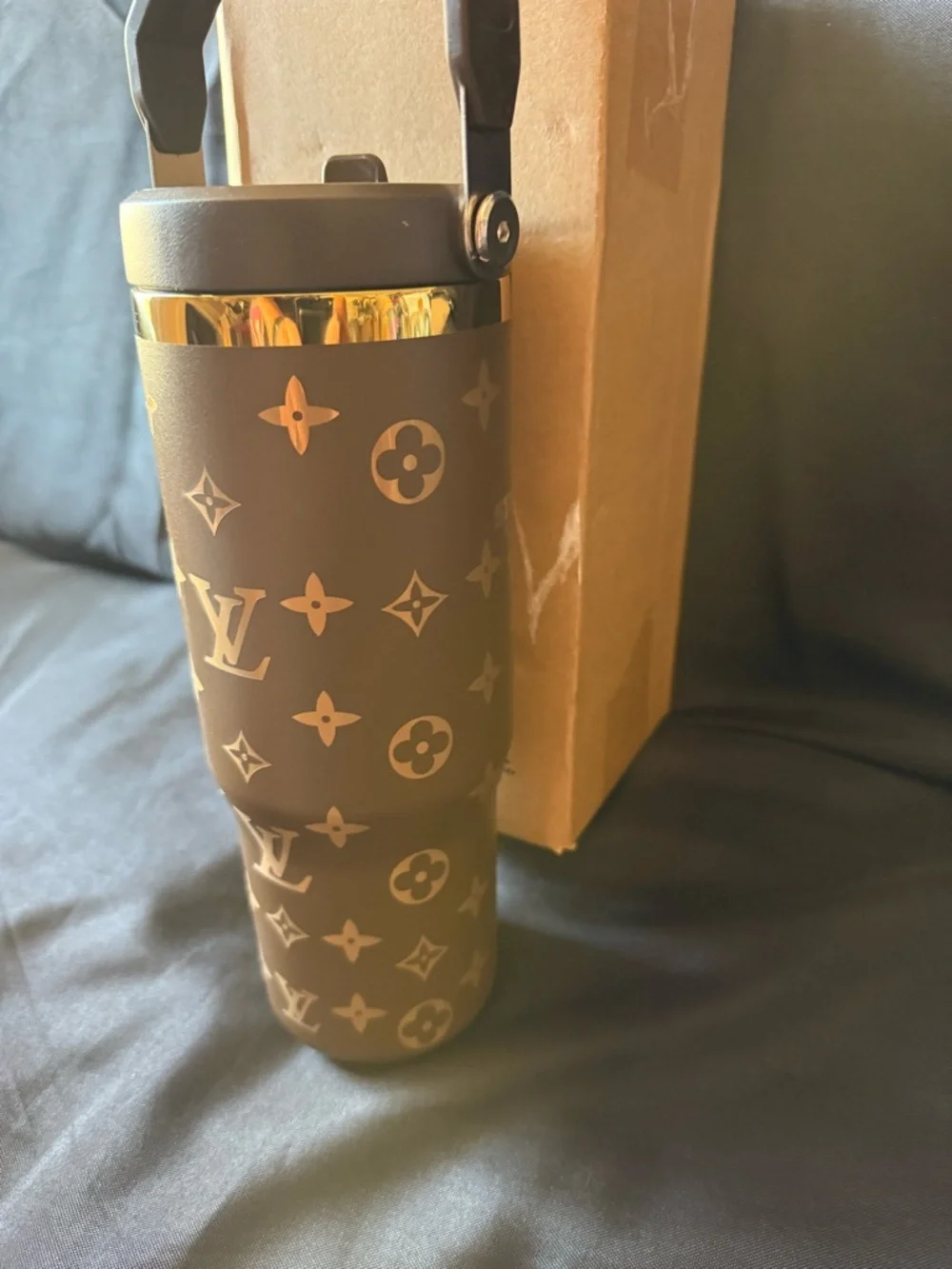 New Stanley 30oz Laser LEngravedV Tumbler - Brown/Gold Handle Flip Lid - Picture 4 of 6
